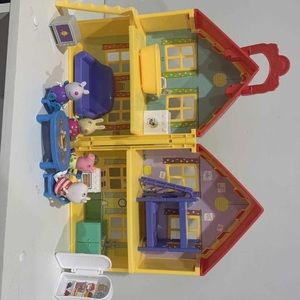 Peppa pig house